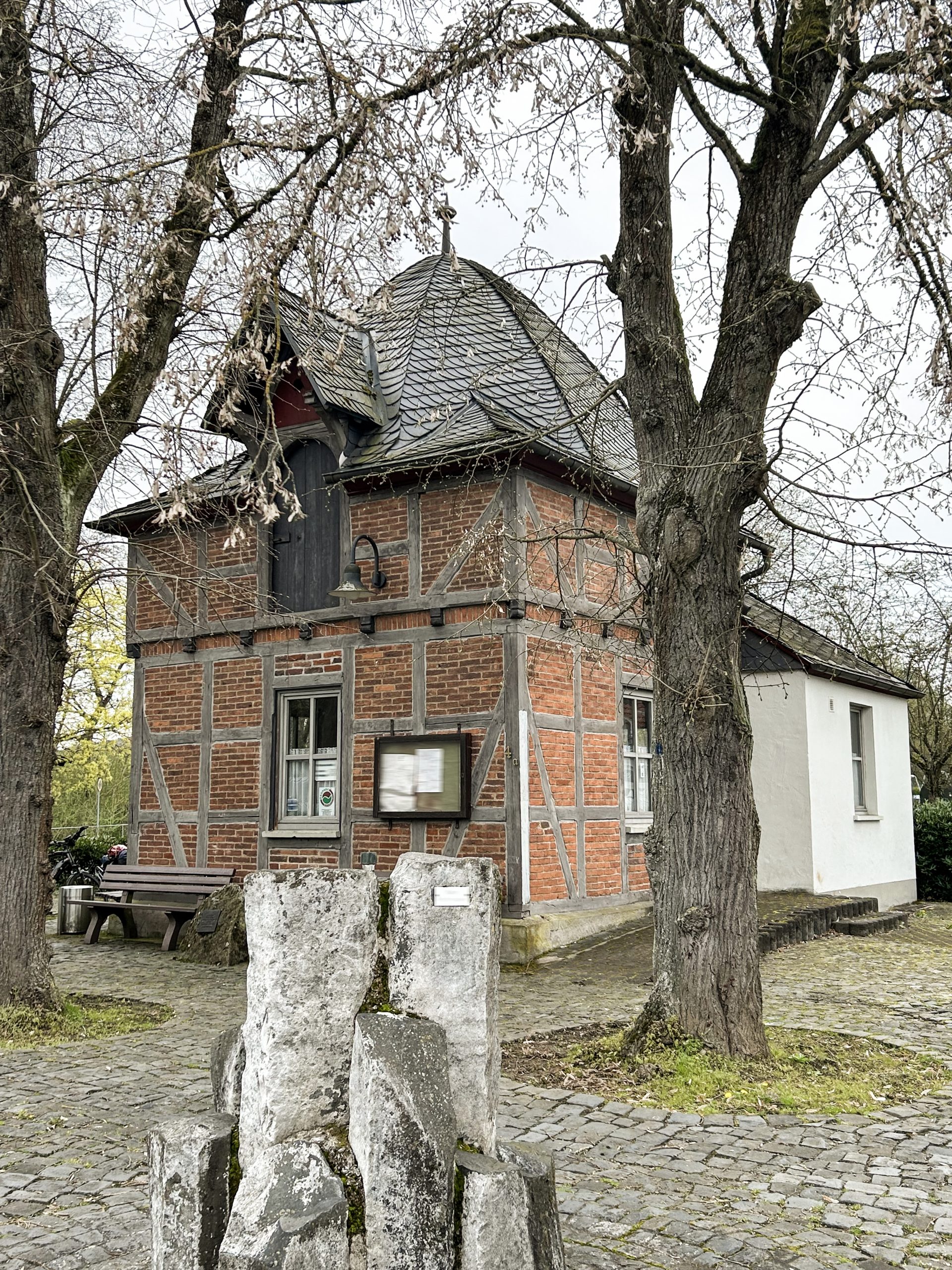 Ansicht-Denkmalschutz-Gebäude Denkmalschutz - Altbau - Sanierung - Museumdesign